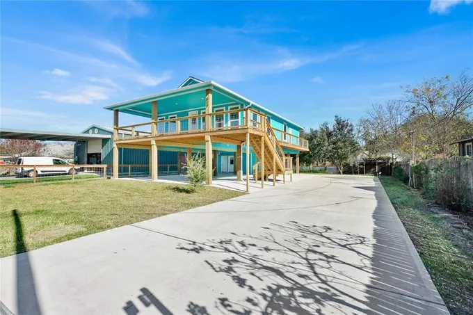 517 5th, San Leon, TX 77539 for Sale
