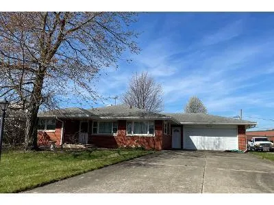 S Pratt Ln for Sale