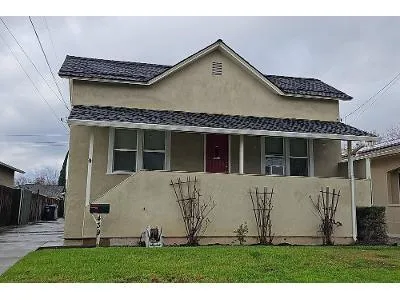 N 11th St for Sale