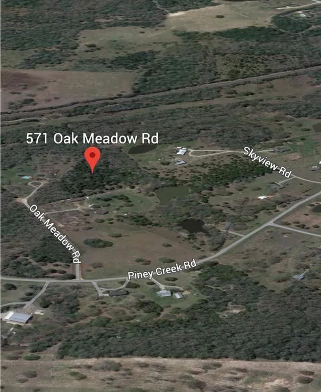 571 Oak Meadow Rd, Bellville, TX 77418 for Sale