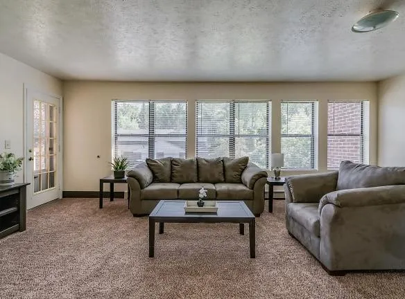 Parkstead Watertown At Thompson Park Apartments - 1815 Olmstead Dr - Watertown, NY Apartments for Rent