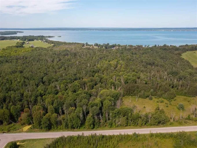 Cheboygan, Cheboygan County, MI for sale Property ID: 411156163