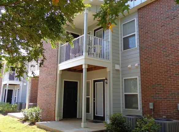 Landwood Ridge - 200 Mc Alister Rd - Greenville, SC Apartments for Rent
