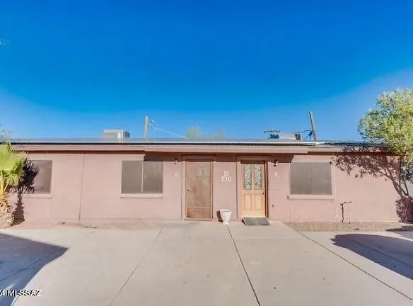1823 S Jefferson Ave #2 - Tucson, AZ 85711 - Home For Rent