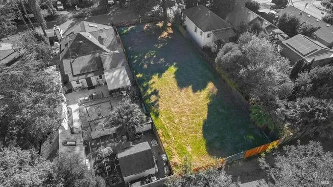 217 EARLE ST, Santa Rosa, CA 95407 Land For Sale  MLS# 323924504 for Rent
