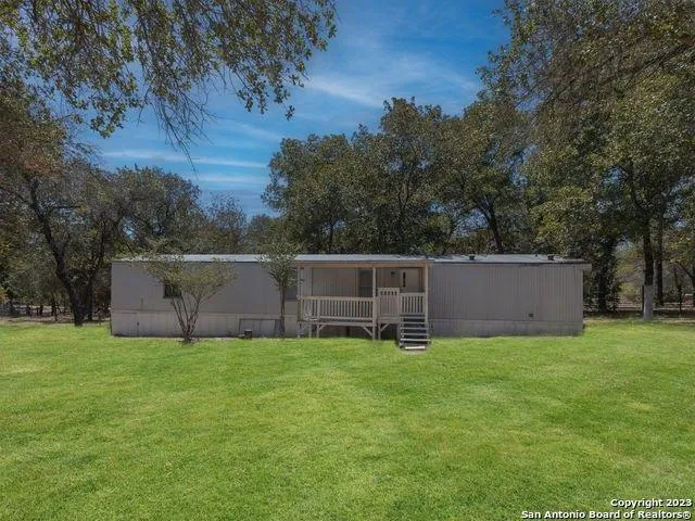 Elmendorf, Bexar County, TX House for sale Property ID: 417426282