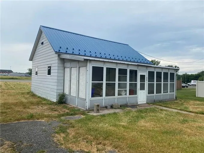 440 W STATE ST, Albion, NY 14411 Single Family Residence For Sale  MLS# R1465965