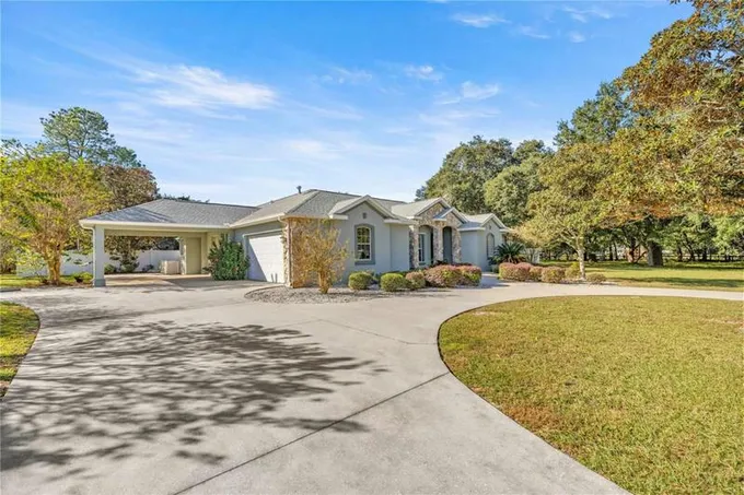 4814 SE 10TH PL, OCALA, FL 34471 Single Family Residence For Sale  MLS# OM667402