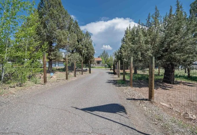 Bend, Deschutes County, OR House for sale Property ID: 416671647