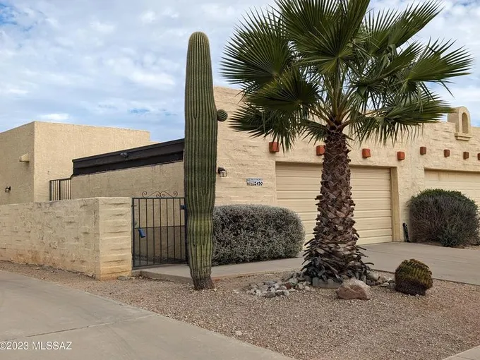 2430 W Drachman St, Tucson, AZ 85745 - MLS 22327078 for Sale