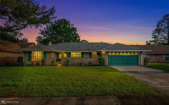 6133 Masters Dr, Shreveport, LA 71129 for Sale