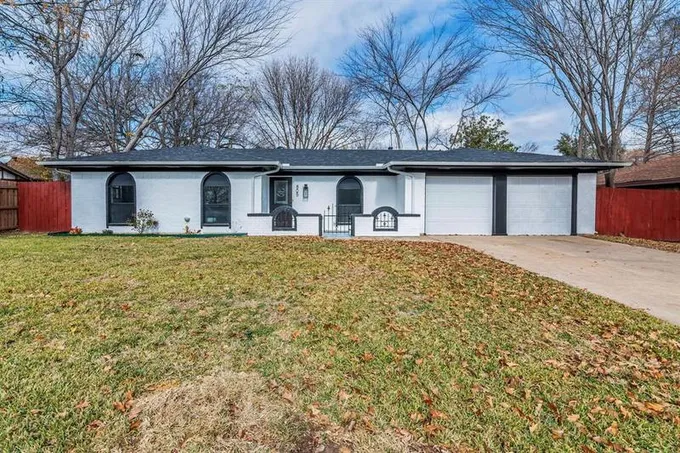 805 Simpson Ter, Bedford, TX 76021 for Sale