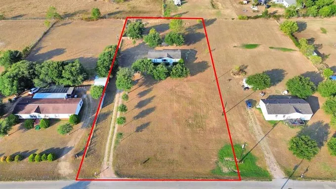 06893 Grace Ln, Sealy, TX 77474 for Sale