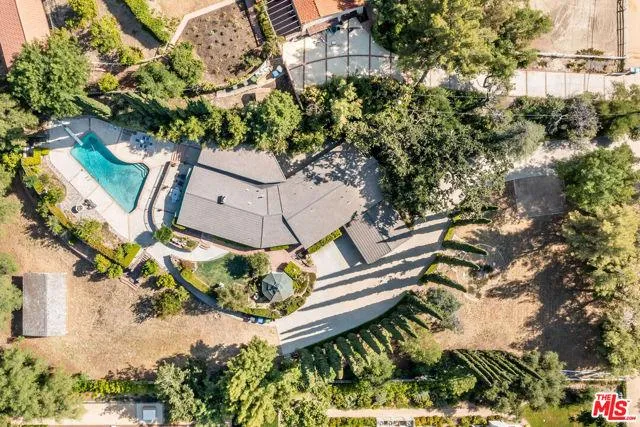 5360 Round Meadow, Hidden Hills CA 91302 for Sale