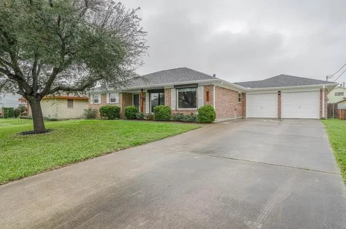 5811 Avenue T, Galveston, TX 77551 - MLS 21745238 for Sale
