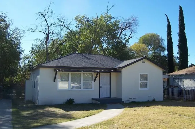 615 W 27th St, San Bernardino, CA 92405 - MLS EV23215070 for Sale