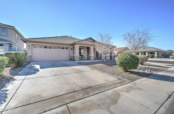 4821 W Ardmore Rd, Laveen, AZ 85339 - MLS 6648011 for Sale
