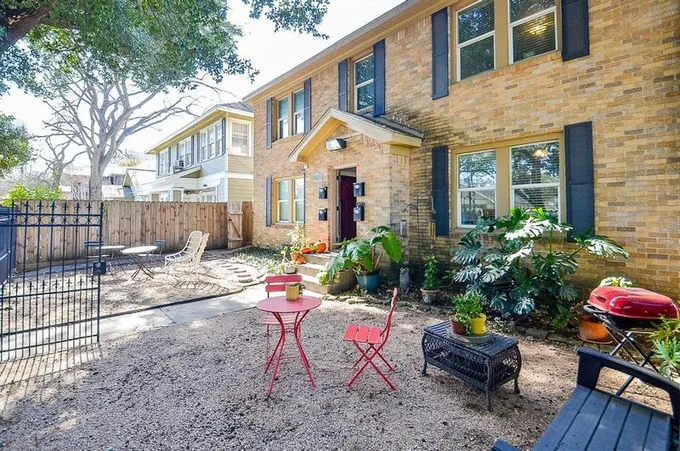 4312 Roseland St D, Houston, TX 77006 for Rent