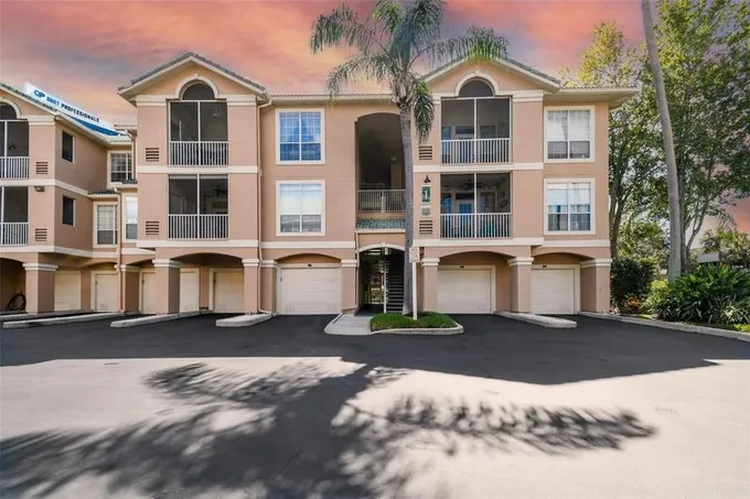 1214 Bay Club Cir #1214, TAMPA, FL 33607  MLS# T3493142 for Sale