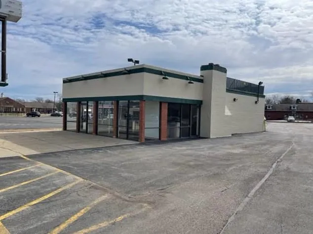 1911 W Algonquin Rd, Rolling Meadows, IL 60008 - MLS 11361812 for Sale