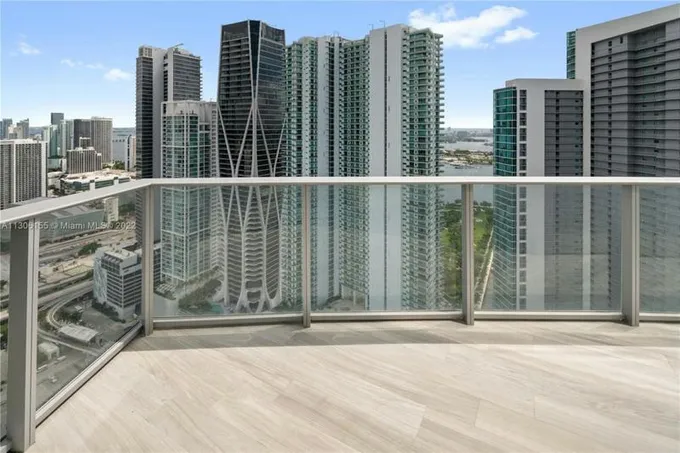 851 NE 1ST AVE UNIT 4203, Miami, FL 33132 Condominium For Sale  MLS# A11306155