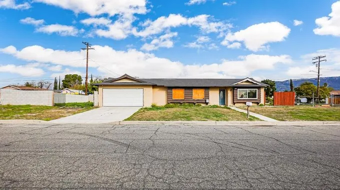 2370 Portola St, San Bernardino, CA 92407 - MLS CV24003916 for Sale