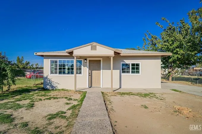 Bakersfield, Kern County, CA House for sale Property ID: 418096592