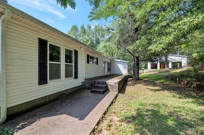 4941 N Helton Rd, Winston, GA 30187 - MLS 10207370 for Sale