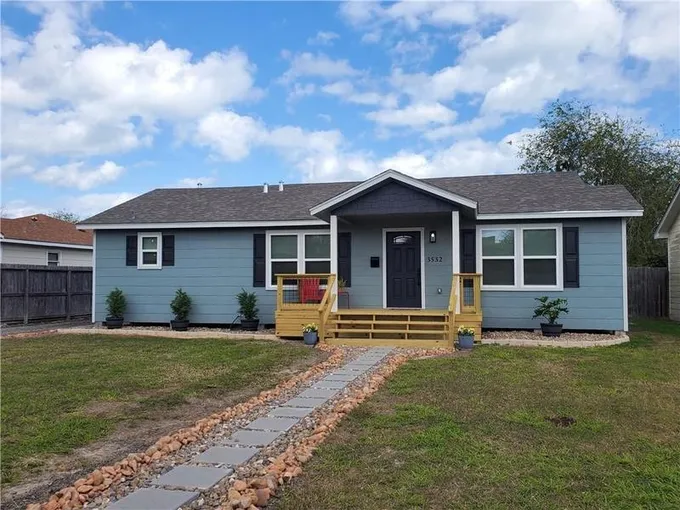 3532 Austin St, Corpus Christi, TX 78411 for Sale