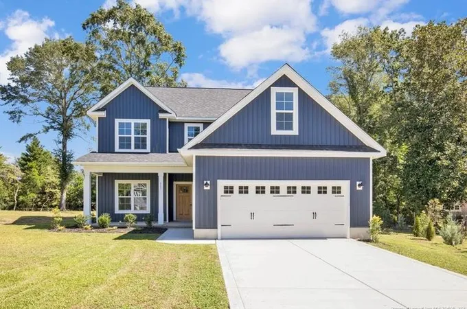 111 Bonnie Brook Ct, Aberdeen, NC 28315 - MLS LP717818 for Sale