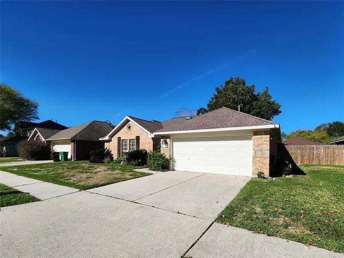 4803 Black Stone St, BAYTOWN, TX 77521 for Sale