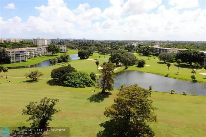 3520 OAKS WAY APT 903, Pompano Beach, FL 33069 Condo/Townhouse For Sale  MLS# F10406757