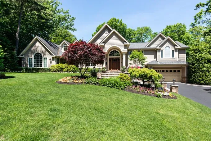 East Hills, Nassau County, NY House for sale Property ID: 407678266