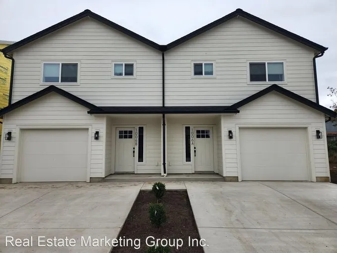 1006 Peach Rd Units B  1006 Peach Rd Units A & B for Sale
