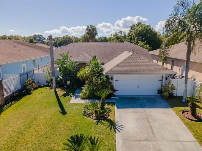 10236 Memorial Hwy, Tampa, FL 33615 - MLS T3485683 for Sale