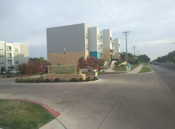 Reserve At Springdale Apartments - 5605 Springdale Rd - Austin, TX Apartments for Rent