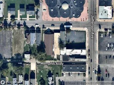 E Utica St for Sale