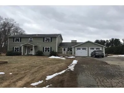 Chapman Rd for Sale
