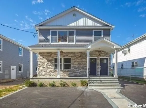 201 Nassau Blvd #A - Garden City South, NY 11530 - Home For Rent