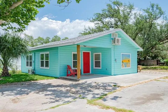 414 N Fifth, Fulton, TX 78358 for Sale