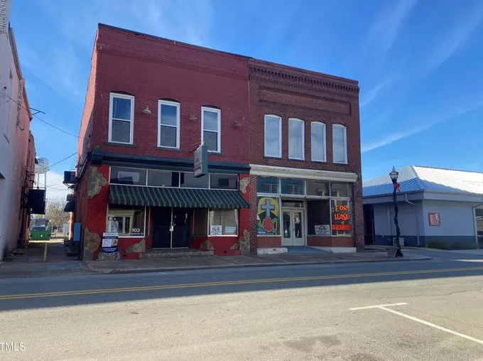 103 W Anderson St, Selma, NC 27576 - MLS 2542767 for Sale