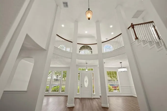 2534 Splintwood Ct, Kingwood, TX 77345 for Sale