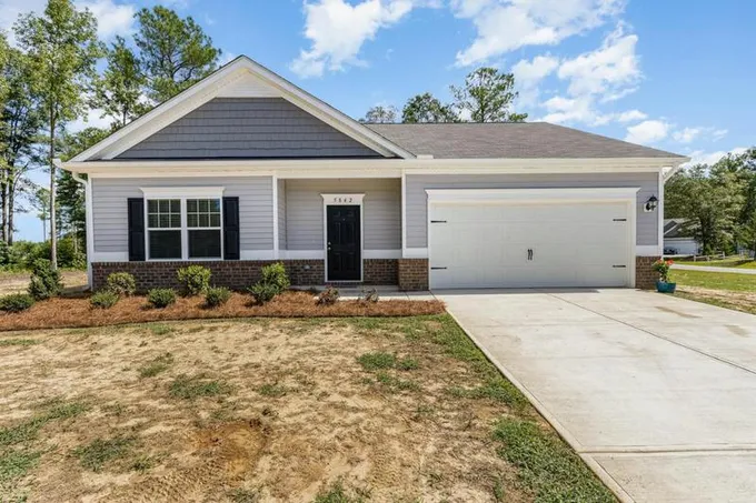 5842 HUNTINGTON PARK DR, La Grange, NC 28551 Single Family Residence For Sale  MLS# 2530244