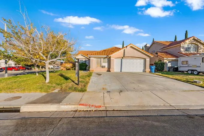 Lancaster, Los Angeles County, CA House for sale Property ID: 418391387