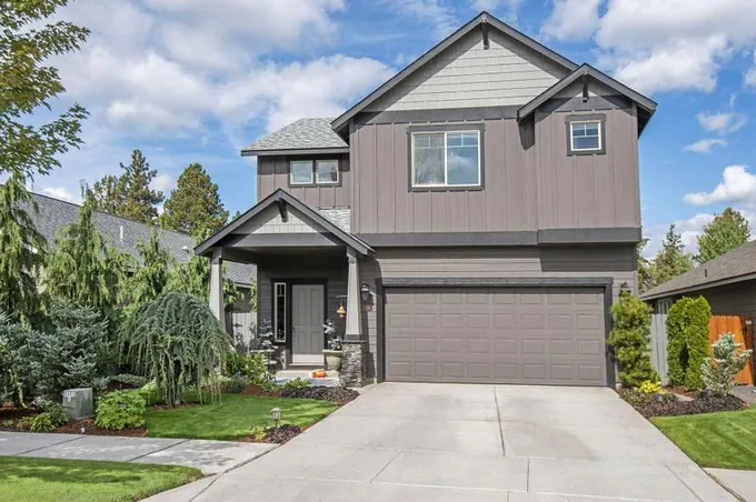 21134 SE Kayla Ct, Bend, OR 97702 - MLS 220171950 for Sale
