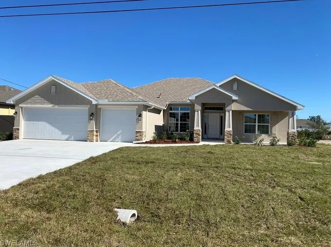 1403 SW 17th Pl, Cape Coral, FL 33991 - MLS 223077351 for Sale