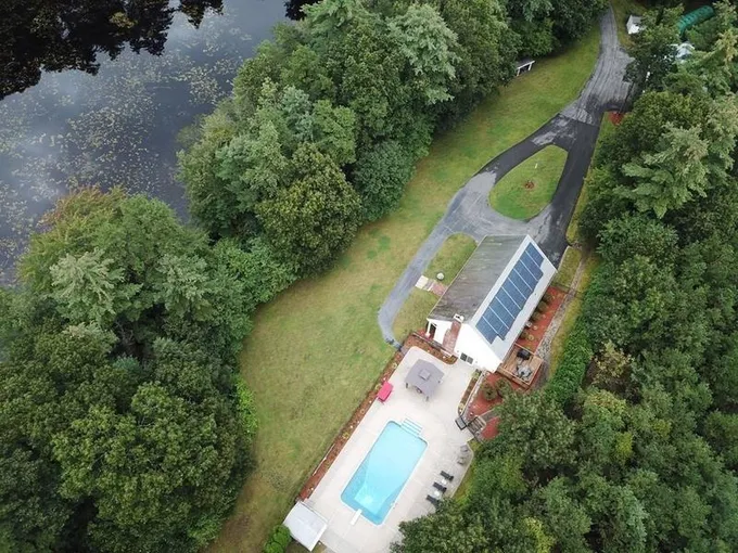 200 Burrage, Lunenburg, MA 01462  MLS# 73159391 for Sale