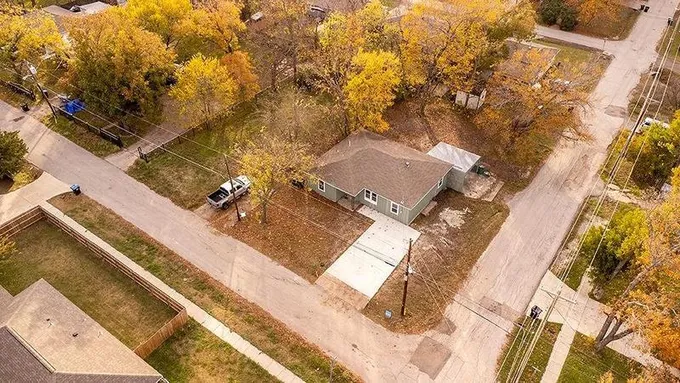 1800 Rosemary St, Greenville, TX 75401 for Sale