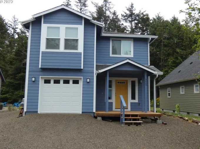 9449 Section Line Rd, Rockaway Beach, OR 97136 - MLS 23380758 for Sale