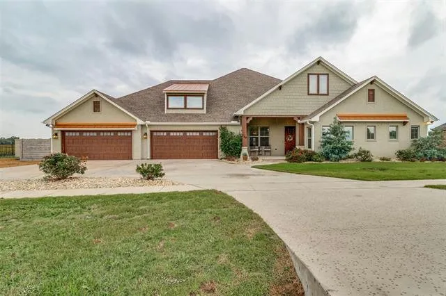 568 CROW RD, Whitesboro, TX 76273 Single Family Residence For Sale  MLS# 20464062